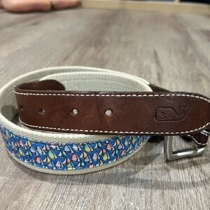 Mens Vineyard Vines 30W Navy Sailboat Pattern Classic Preppy Canvas Leather Belt